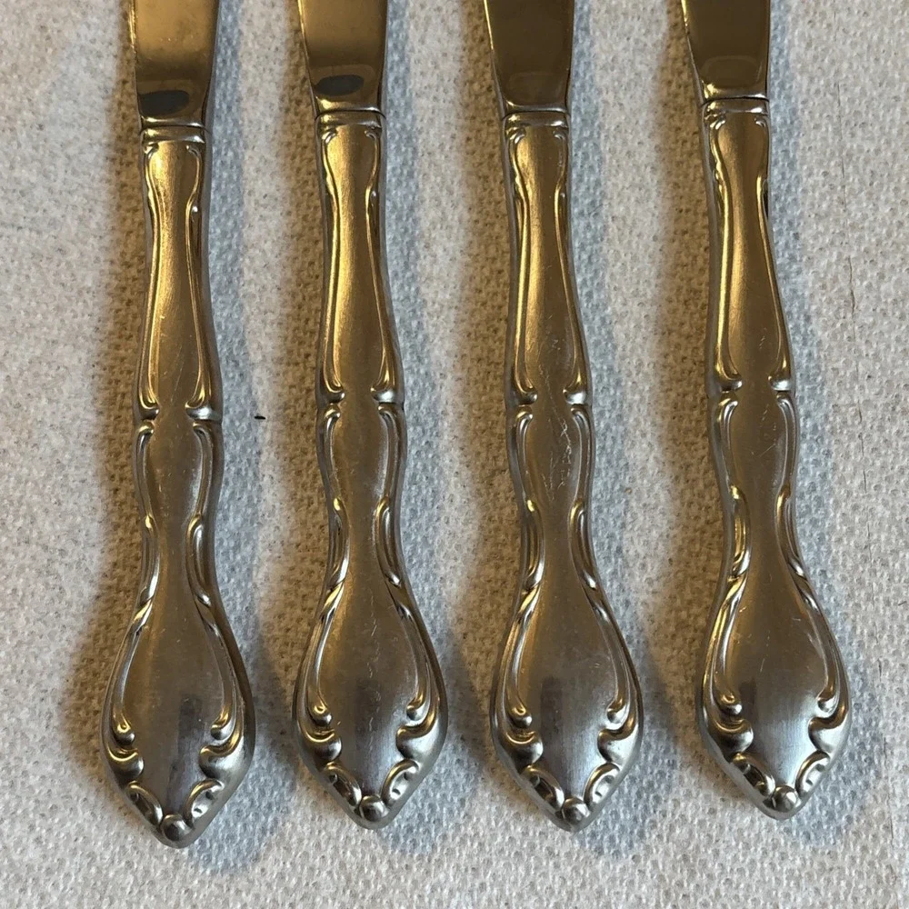 Oneida Community CANTATA Stainless Lot of 4 Knives Flatware 9 inch